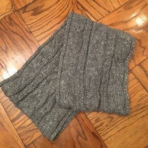Like new! Gray/silver Infinity Scarf
